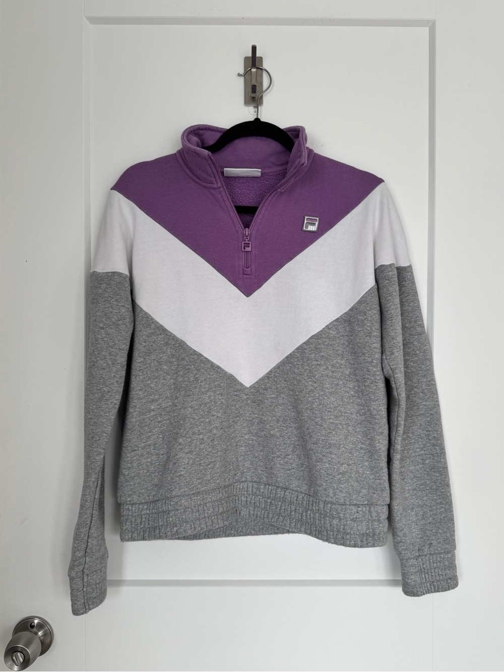 Fila Colorblock Chevron Quarter-Zip Sweatshirt - Purple Grey White size Small